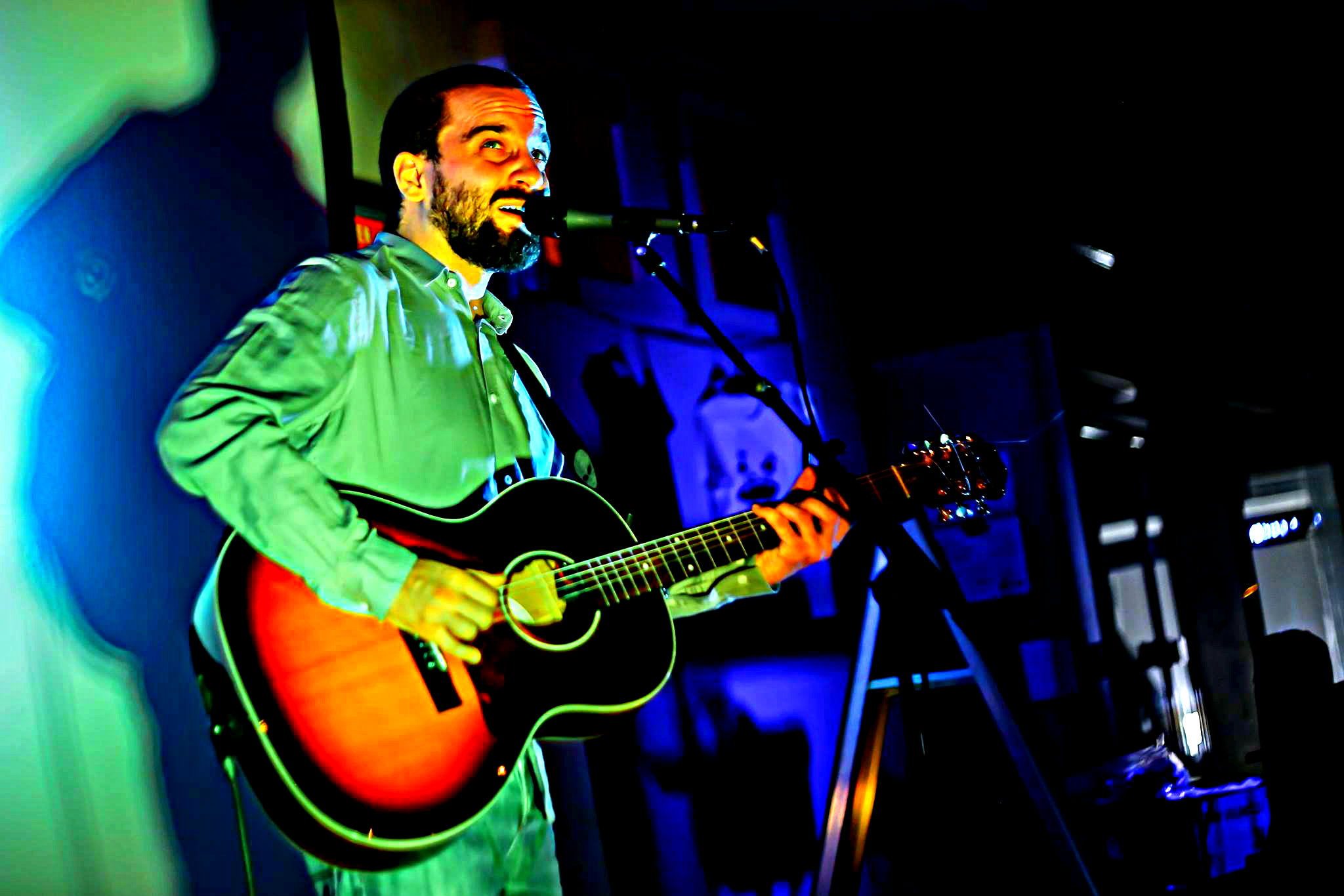 Iz zaodrja: Andrej Černelč, kantavtor